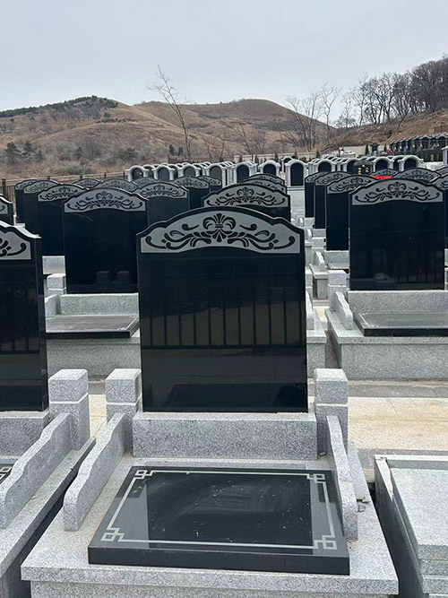 中华寺公墓碑型